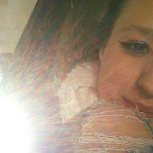 Meet your Posher, Carli